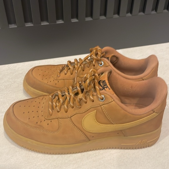 Camel Nike Air Force 1s - Picture 4 of 5